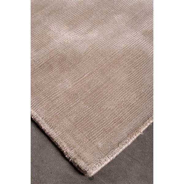 Håndvævet Larvik Tæppe i 100% Viscose - Beige
