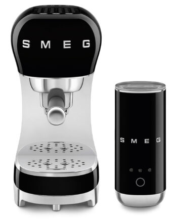 Smeg Ecf12bleu Manuel Espressomaskine Med Mælkeskummer  Sort