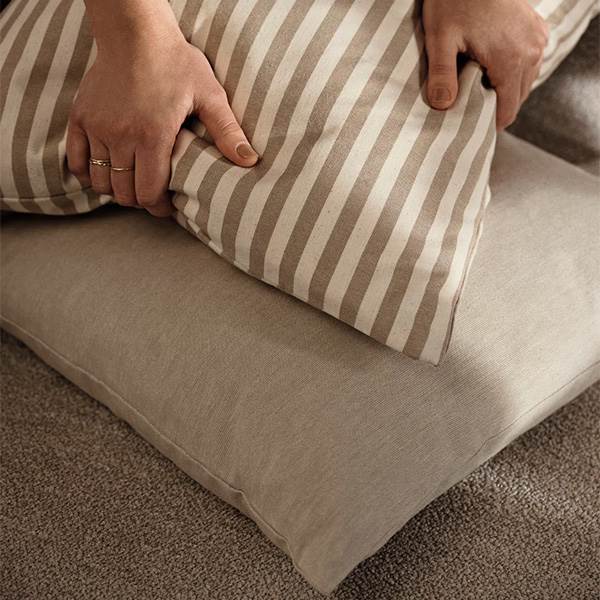Ferm Living Strand Outdoor Cushion Carob Brown Parchment : Erling Christensen Møbler