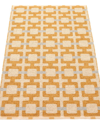 Pappelina Tom Gulvtæppe 120   70 Cm  Ochre Cream Sage