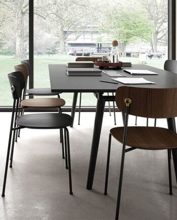 Andersen Furniture Scope Spisebordsstol Sort   Zink   Røget Mat Lak  : Erling Christensen Møbler