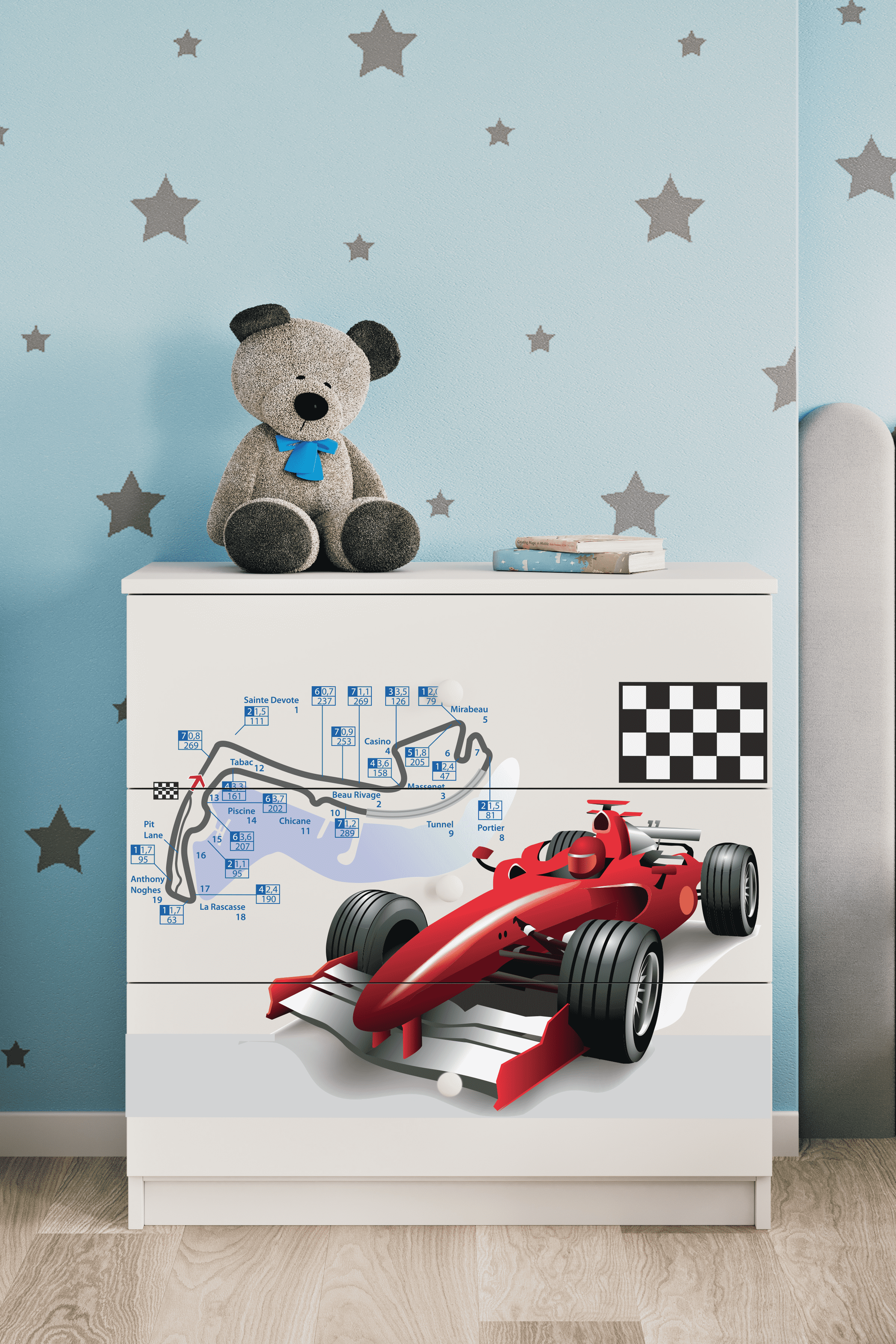 Babydreams Børnekommode Med Racerbil       Skuffer Hvid Laminat