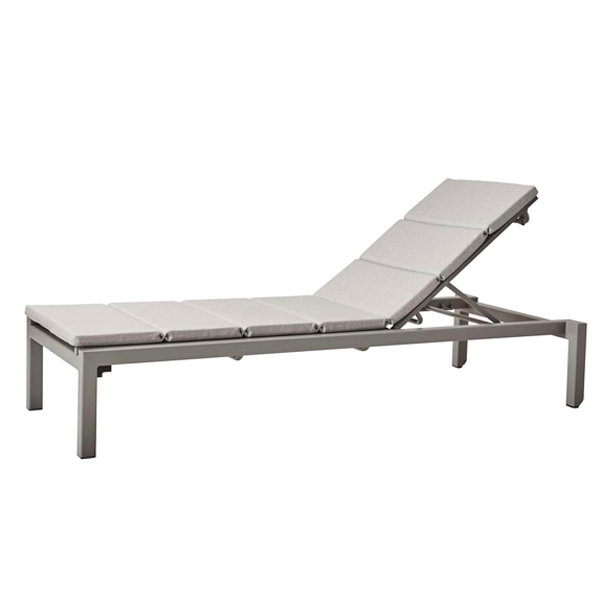 Cane-line Relax Solseng Lysegrå Med Hynde Lysegrå : Erling Christensen Møbler