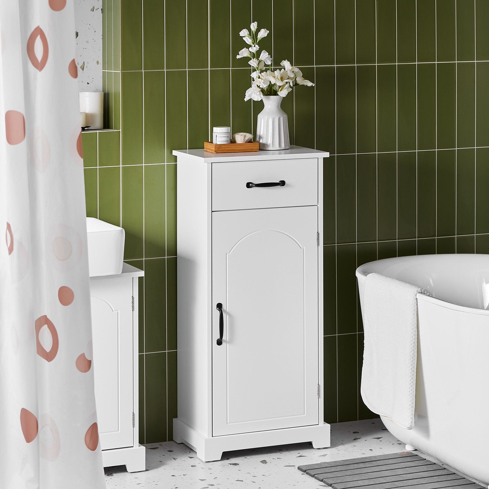 Få Styr På Badeværelset Med Dette Elegante Og Funktionelle Møbel   Hvid  42   30   93 Cm