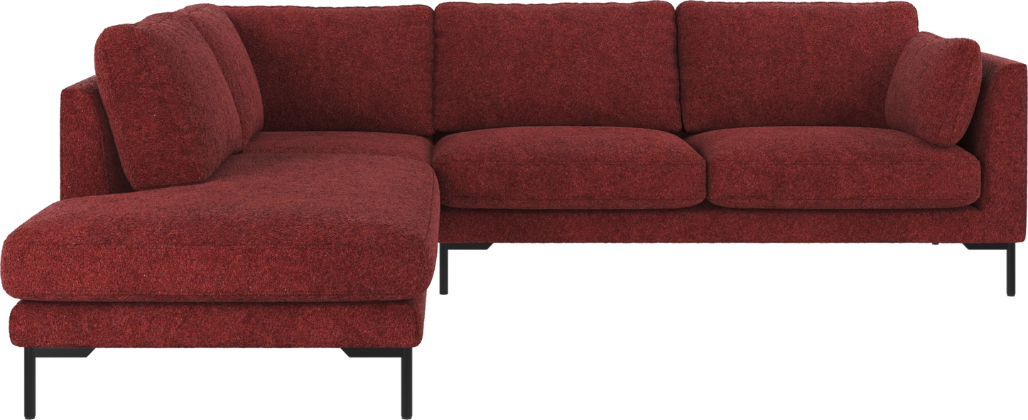 Hjørnesofa Rowico Corwin Venstrevendt 266x226 Cm Dybrød Sort Anna  -stof Med Sortlakerede Metalben