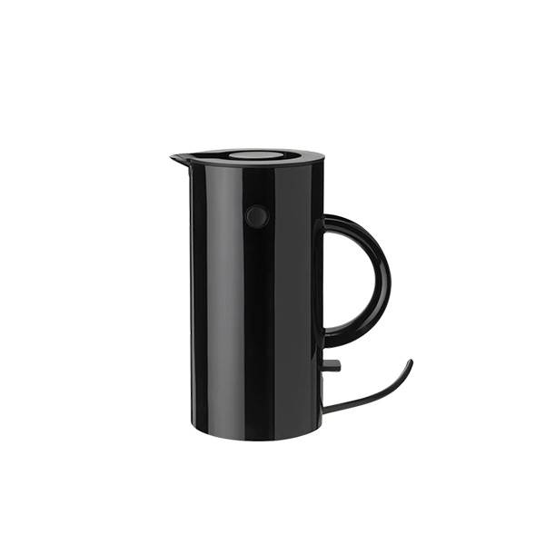 Stelton Em77 Elkedel        Sort  : Erling Christensen Møbler