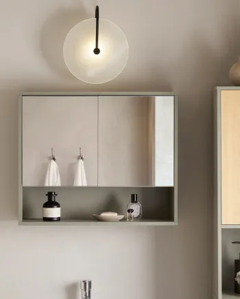 Vægskab Med Spejl: Elegant Opgradering Til Dit Badeværelse  60x20x50 Cm
