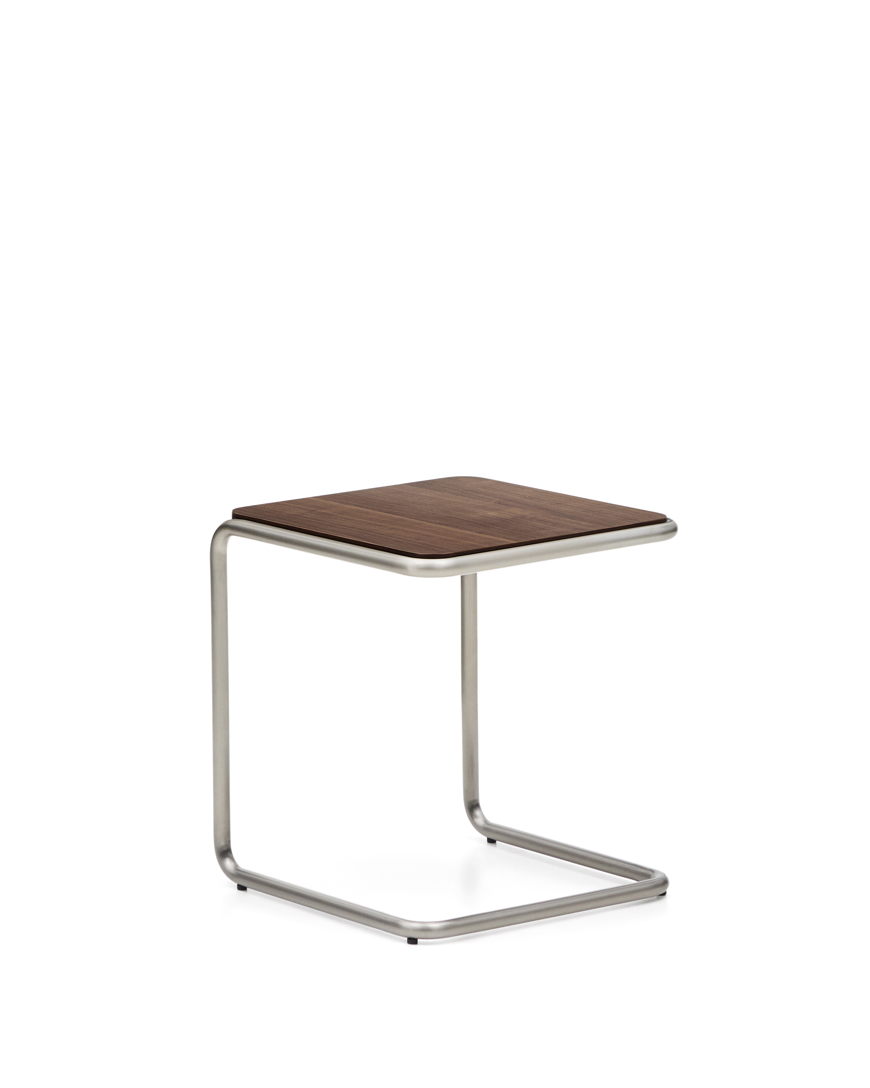 Kave Home Tarsel Sidebord  Rektangulær Valnøddefiner Og Børstet Rustfrit Stål  42x47