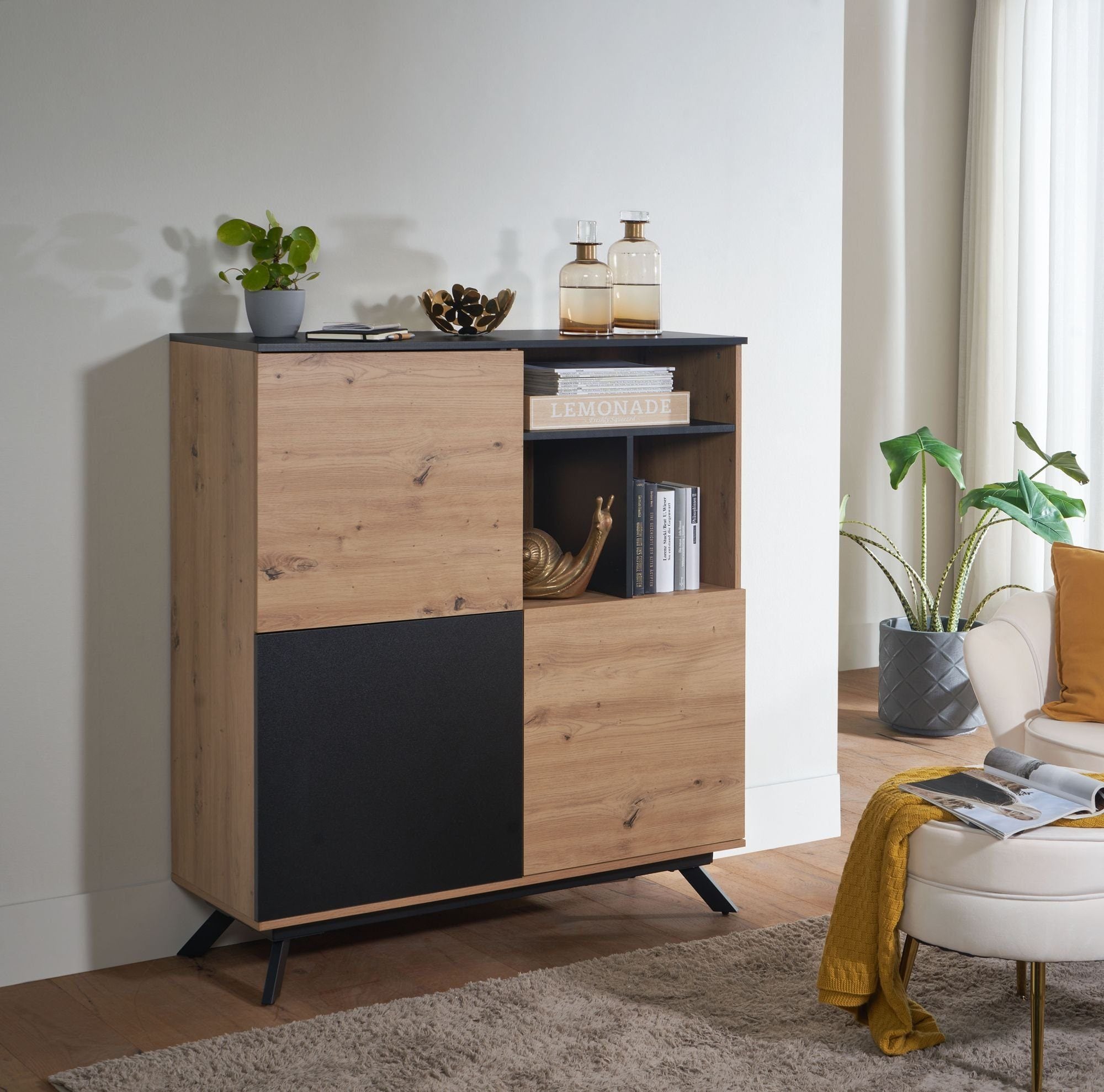 Mdf-skænk   Kommode   Entréskab   Egetræsdekor Sort Med   Låger  110x129x40 Cm