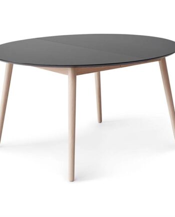 Meza By Hammel Spisebord Round  :135 Cm  Grafit Antifinger Laminat Ben   Hvidpigm  Eg  : Erling Christensen Møbler