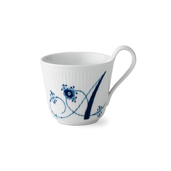 Royal Copenhagen Alfabet Kollektion Højhankskop     33 Cl  : Erling Christensen Møbler