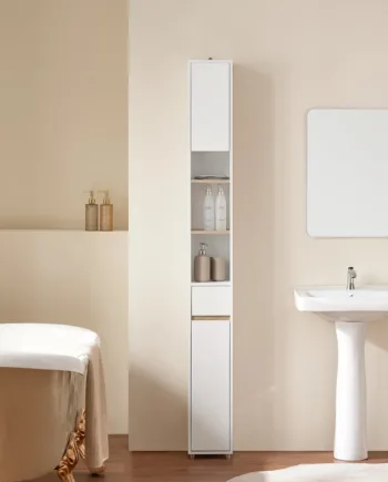 Stilrent Og Pladsbesparende Badeværelsesskab  B20   D20   H180 Cm  Hvid