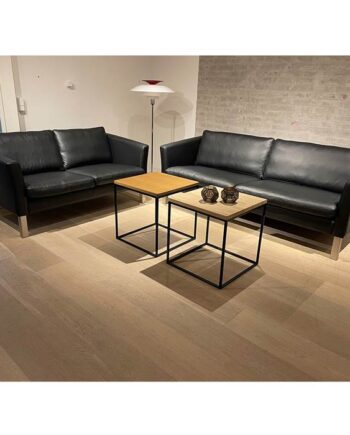 Stouby Ace Sofa     Pers  Med Sort Semianilin Læder  : Erling Christensen Møbler