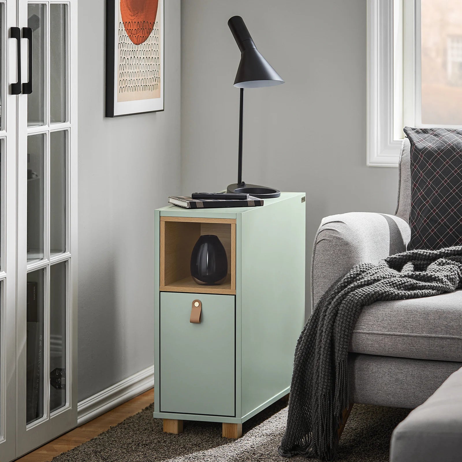 Udnyt Pladsen Optimalt Med Dette Smarte Sidebord  Grøn  B24   D60   H60 Cm