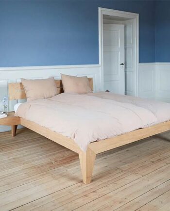 Wood Zone Wz 20 Sengeramme   Massiv Egetræ 180   200 Cm Uden Sengeborde  Med Gavl  : Erling Christensen Møbler