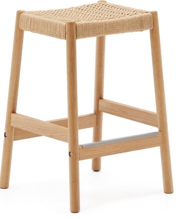 Barstol Højbordstol Kave Home Yalia   Massivt Egetræ Med Håndvævet Reb  Natur  Rustik Nordisk Stil H66xø45 Cm