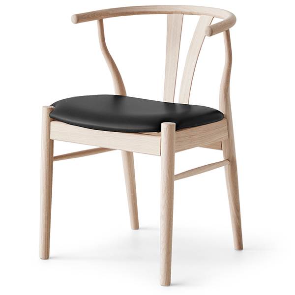 Findahl By Hammel Freja Spisebordsstol Bøg   Lak   Sydney Black  Læder   : Erling Christensen Møbler