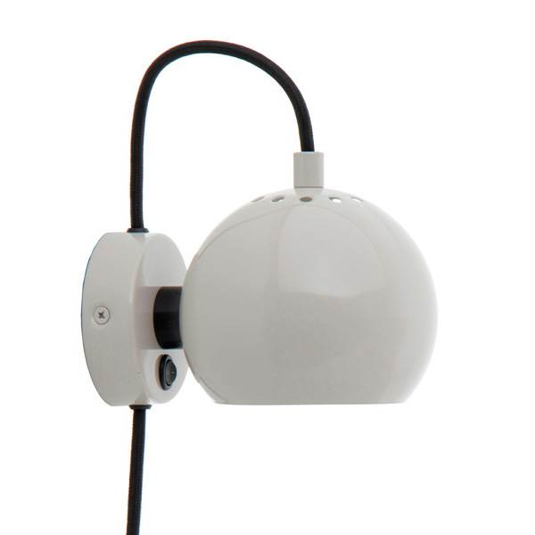 Frandsen Ball Væglampe Glossy Pale Grey  : Erling Christensen Møbler