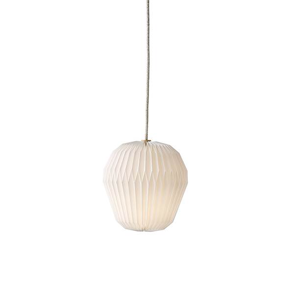 Le Klint The Bouquet Medium Chandelier Med   Standardskærme  : Erling Christensen Møbler