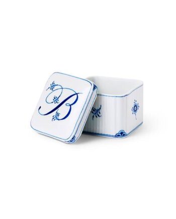 Royal Copenhagen Alfabet Kollektion Bonbonniere     13 Cl  : Erling Christensen Møbler