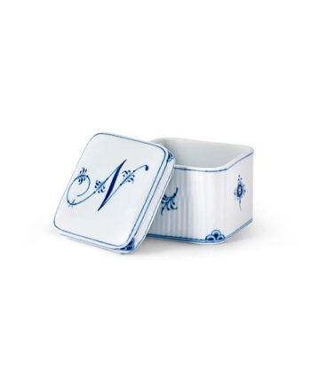 Royal Copenhagen Alfabet Kollektion Bonbonniere     13 Cl  : Erling Christensen Møbler