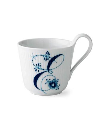 Royal Copenhagen Alfabet Kollektion Højhankskop     33 Cl  : Erling Christensen Møbler